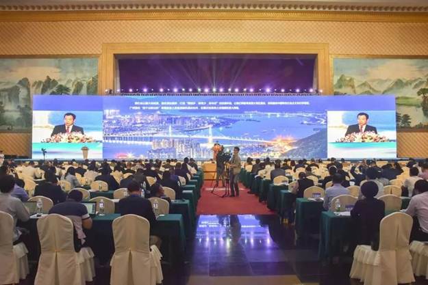 http://www.gdhsc.edu.cn/_mediafile/admin/2019/11/21/33u10qiep4.jpg
