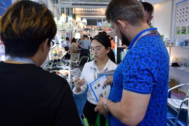 说明:http://www.gdhsc.edu.cn/_mediafile/admin/2019/06/17/3vqpiz7bzy.jpg
