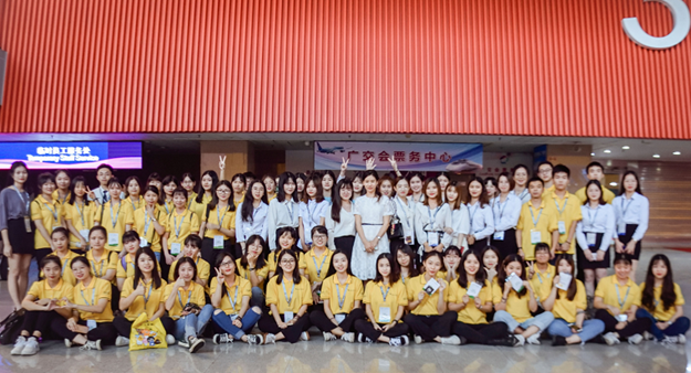 说明:http://www.gdhsc.edu.cn/_mediafile/admin/2019/06/17/6ce75npc10.png